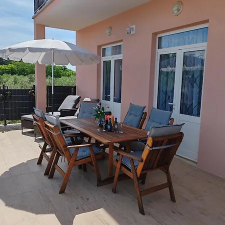 Istria Appartamento Kaštel
